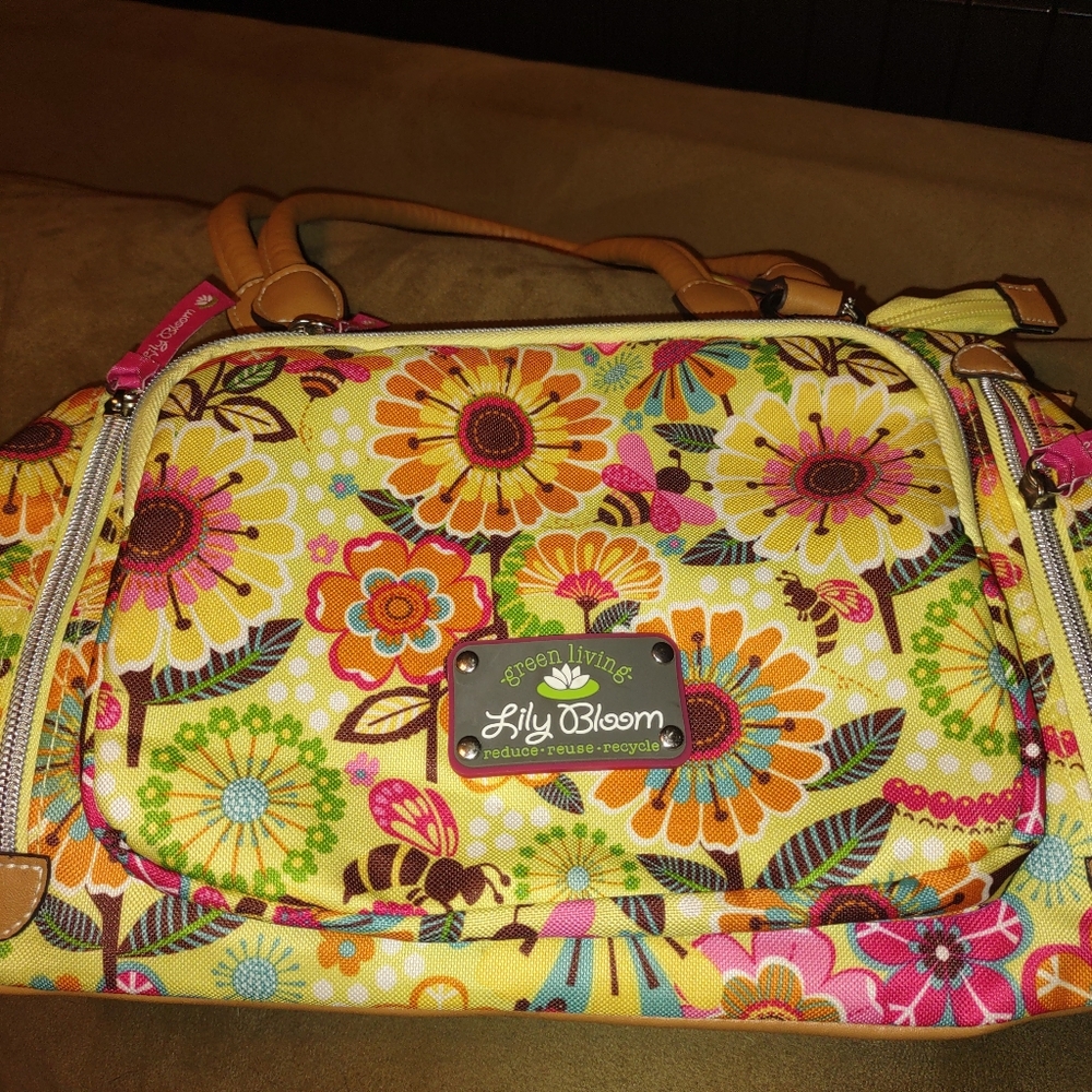 Sweet Lily Bloom Maggie Satchel style Busy Bee